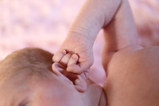 Cách phòng tránh nhiễm trùng tai cho trẻ sơ sinh và trẻ nhỏ